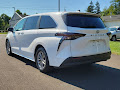 2023 Toyota Sienna LE