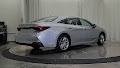 2022 Toyota Avalon Hybrid XLE