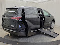 2024 Toyota Sienna Platinum