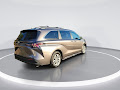 2023 Toyota Sienna Hybrid XLE