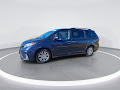 2020 Toyota Sienna XLE