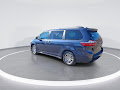 2020 Toyota Sienna XLE