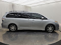 2017 Toyota Sienna SE Premium