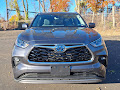 2022 Toyota Highlander Hybrid Platinum