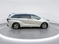 2024 Toyota Sienna Hybrid Platinum