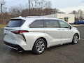 2024 Toyota Sienna Hybrid Platinum