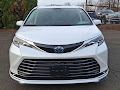 2024 Toyota Sienna Hybrid Platinum