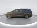 2025 Toyota Sienna Hybrid Limited