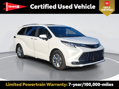 2025 Toyota Sienna Hybrid