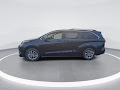 2025 Toyota Sienna Hybrid LE