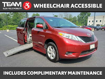 2012 Toyota Sienna