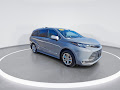 2023 Toyota Sienna Woodland Edition