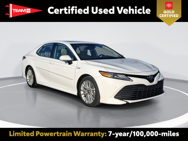 2019 Toyota Camry Hybrid XLE