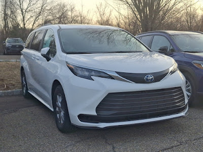 2025 Toyota Sienna