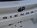 2025 Toyota Sienna LE