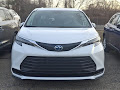 2025 Toyota Sienna LE